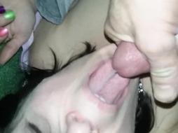 amateur homemade cums in mouth